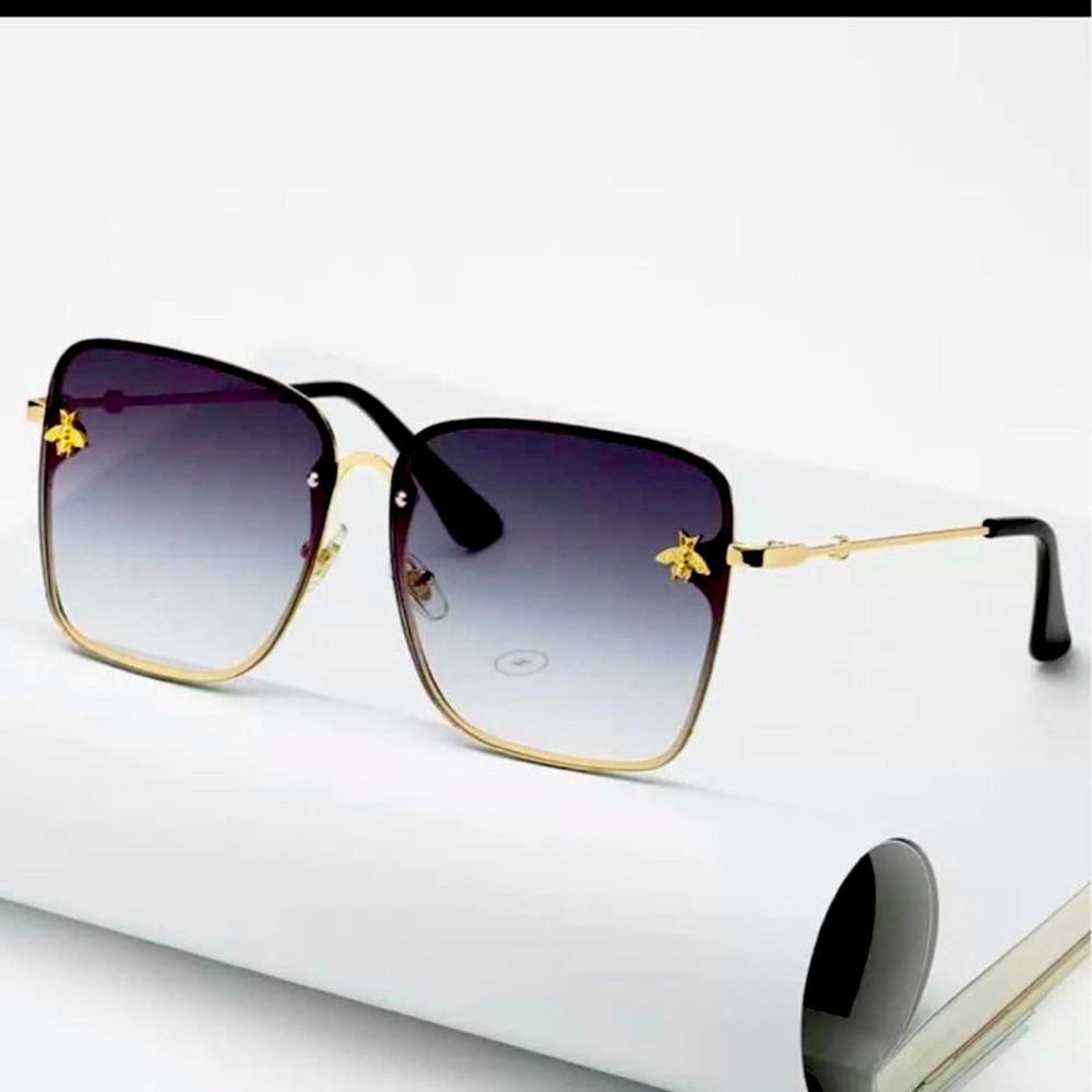 Beautiful Square Metal Sunglasses (Available in 3 different colors)